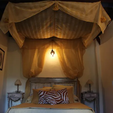 Rural Jarales Hotel 2*